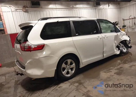 2015 Toyota Sienna Le from USA, damaged, VIN 5TDKK3DC9FS616844